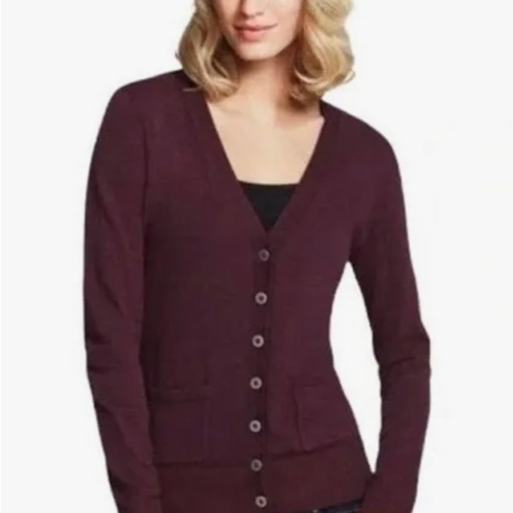 CAbi Cardigan #898
Purple/Burgundy
EUC